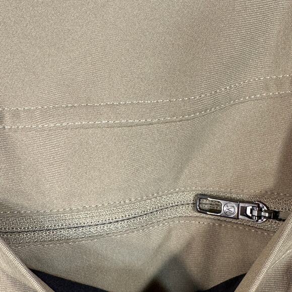 Lululemon SZ 30 ABC Classic Mens Pants Warpstreme Stretch Pockets Zip-Fly Sand - Picture 9 of 9